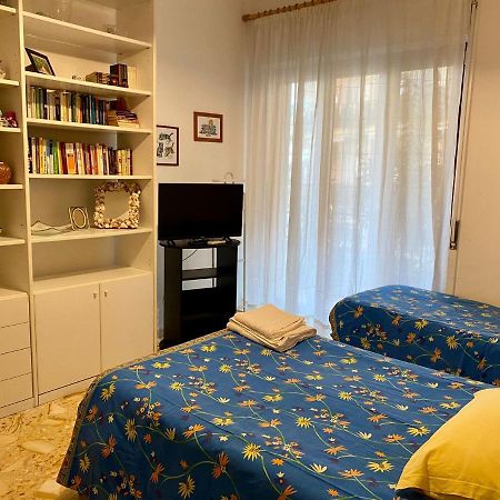 Appartamento Mercatello Salerno Bagian luar foto