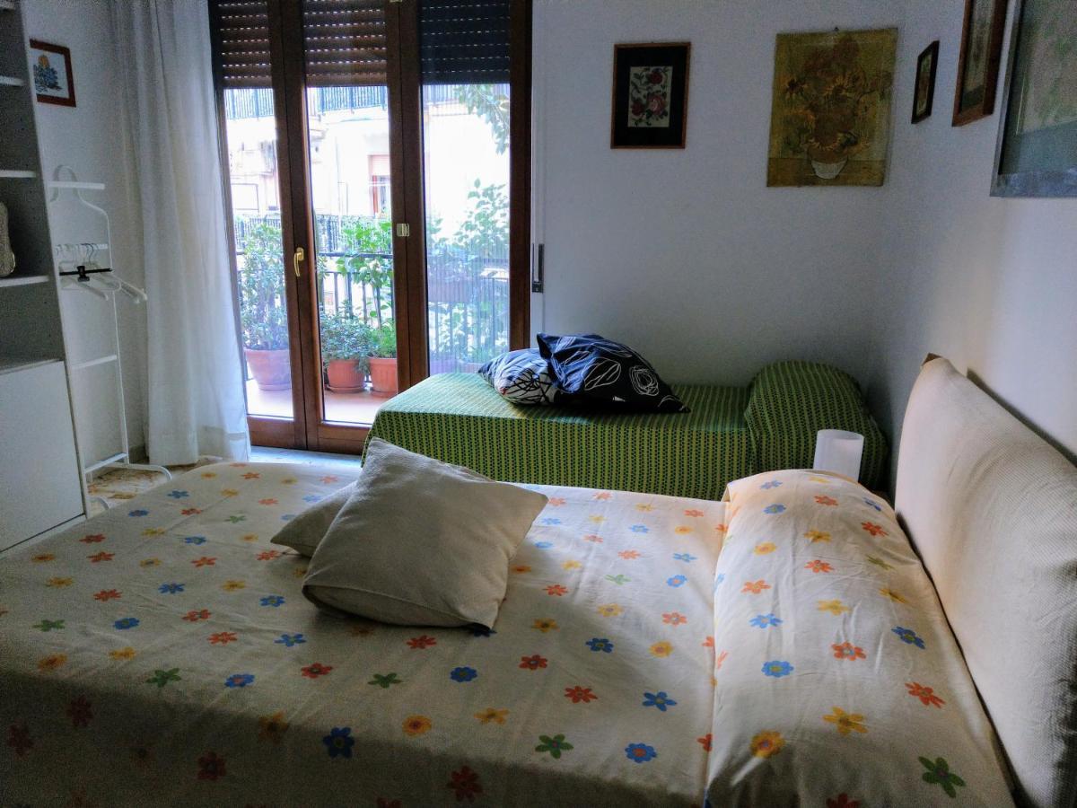 Appartamento Mercatello Salerno Bagian luar foto