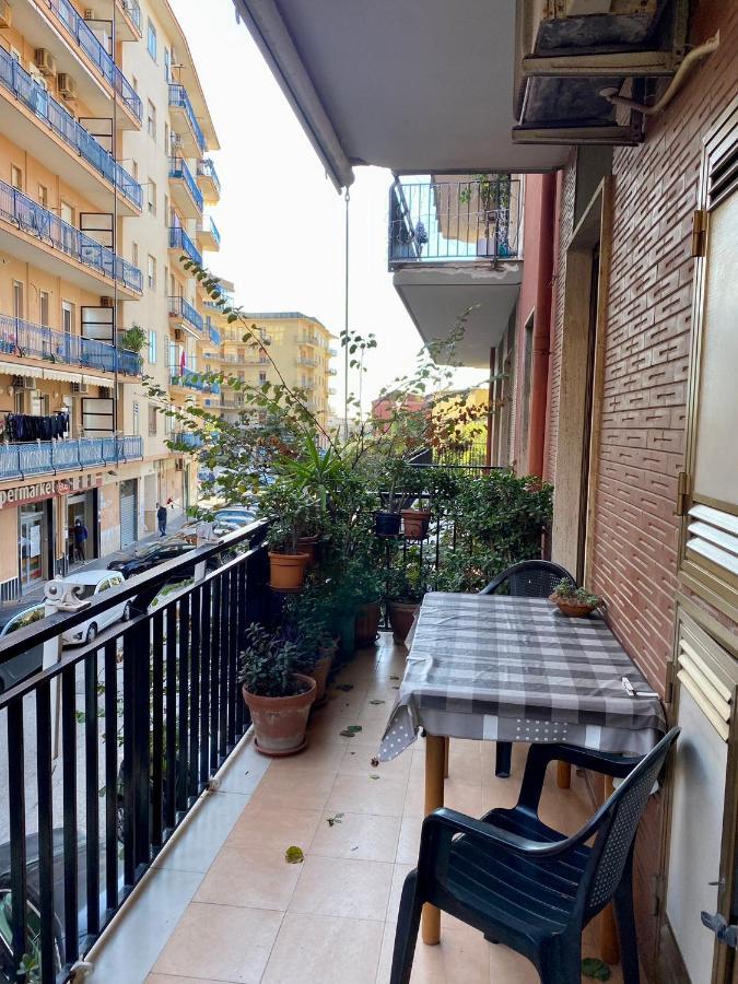 Appartamento Mercatello Salerno Bagian luar foto